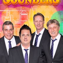 Sounders-vykort-2012-med-Henke-kopiera